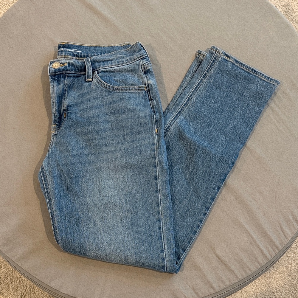 Old Navy Mid rise Wow Boyfriend Jeans